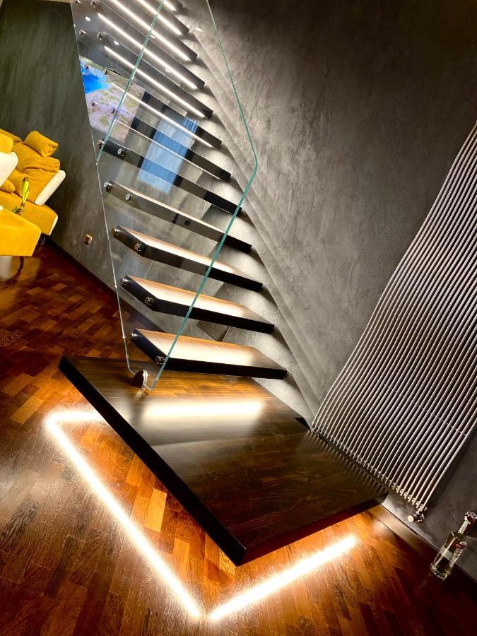 Wood Luxury House Apartment เปสการา ภายนอก รูปภาพ