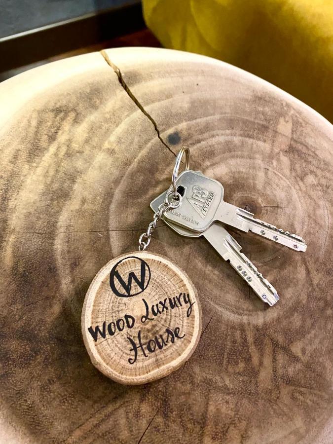 Wood Luxury House Apartment เปสการา ภายนอก รูปภาพ